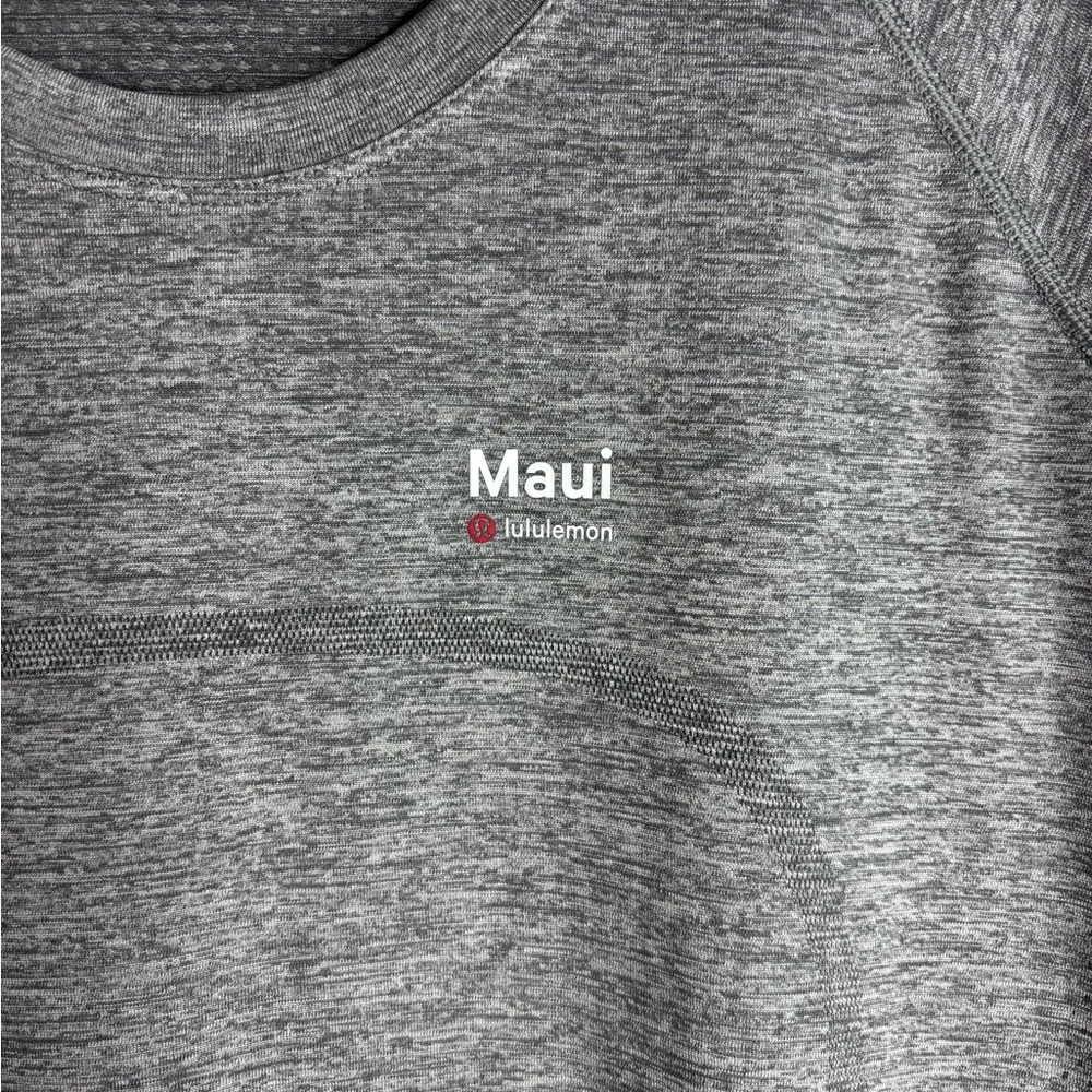 Lululemon swiftly tech short sleeve Maui edition gray size 12 - Picture 3 of 4